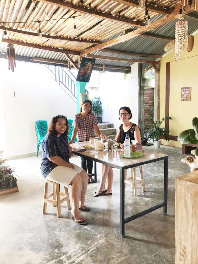 A-Manta Homestay Labuan Bajo Kültér fotó